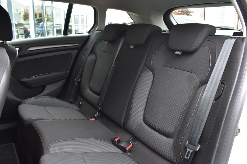 Renault MEGANE Estate (S709ZS) met abonnement