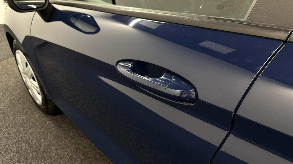 Ford Fiesta (H074TR) met abonnement