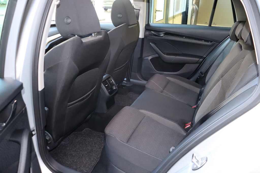 ŠKODA Octavia (N666DD) met abonnement