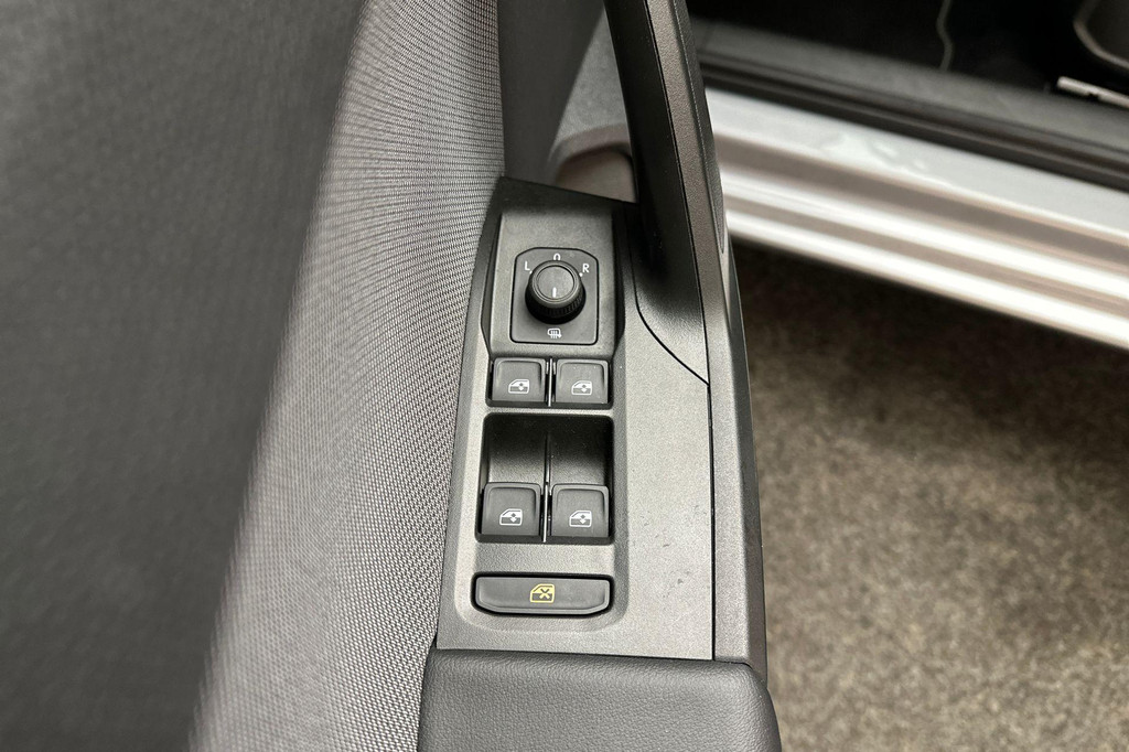 Seat Leon (X176GL) met abonnement