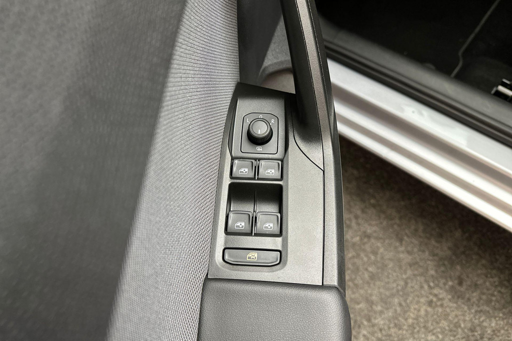 Seat Leon (X178GL) met abonnement