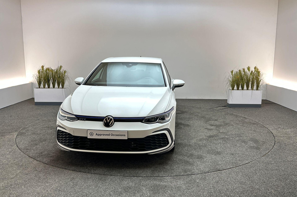 Volkswagen Golf GTE (X404LV) met abonnement