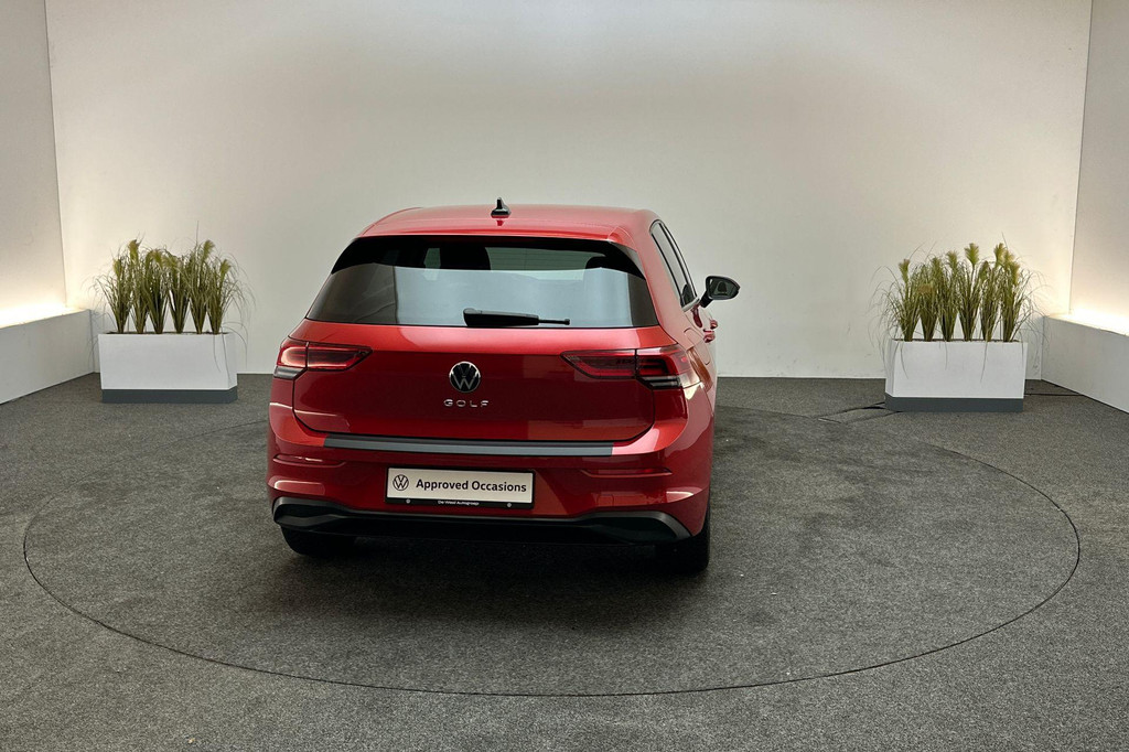 Volkswagen Golf (T556RH) met abonnement