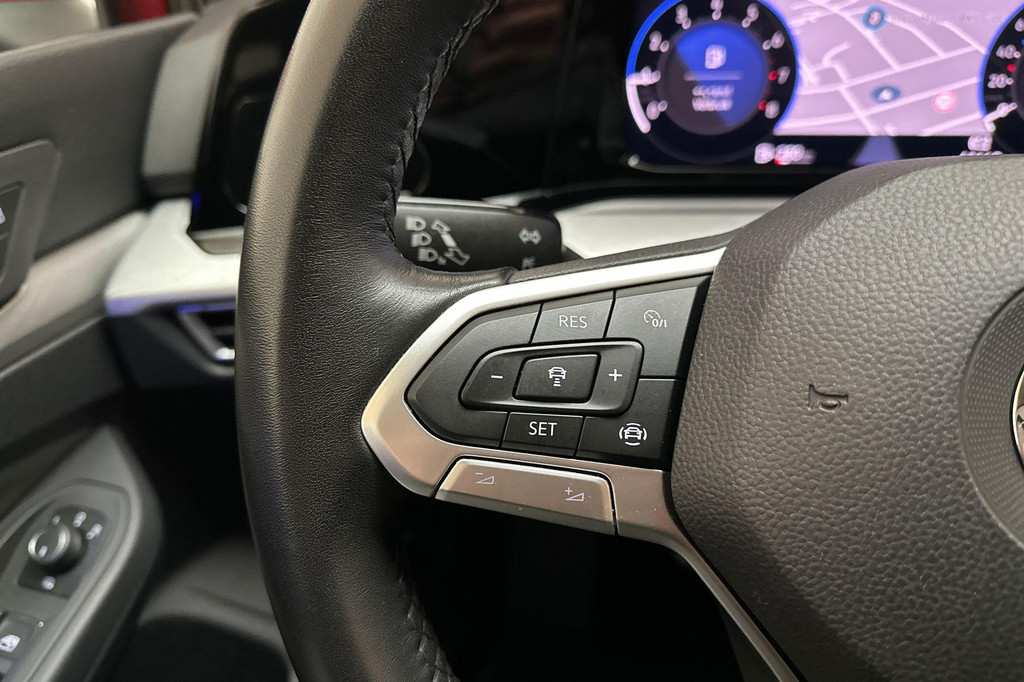 Volkswagen Golf (T556RH) met abonnement