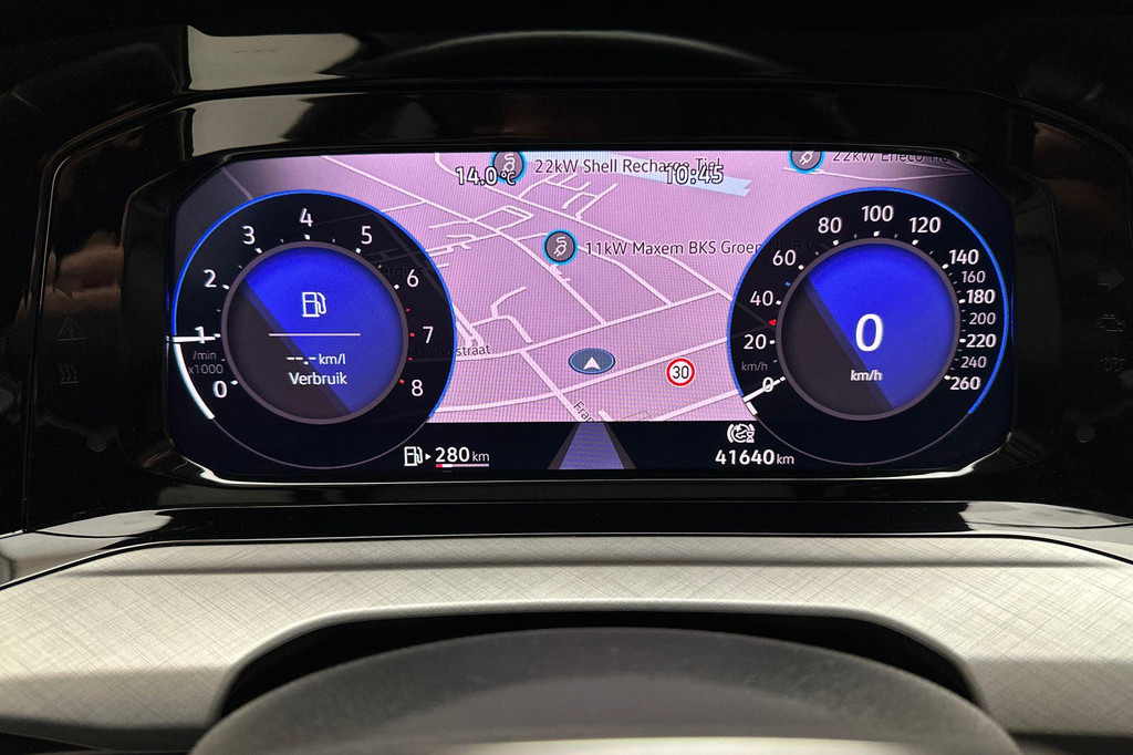 Volkswagen Golf (T556RH) met abonnement