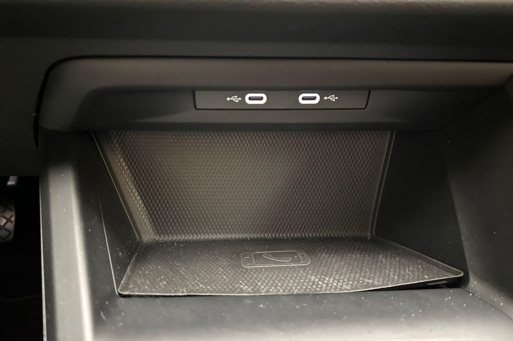 Volkswagen Golf (T556RH) met abonnement