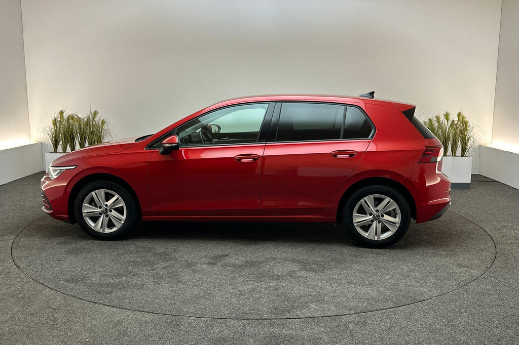 Volkswagen Golf (T556RH) met abonnement