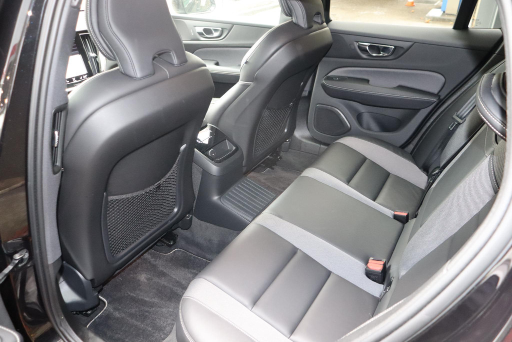 Volvo V60 (JJR27J) met abonnement