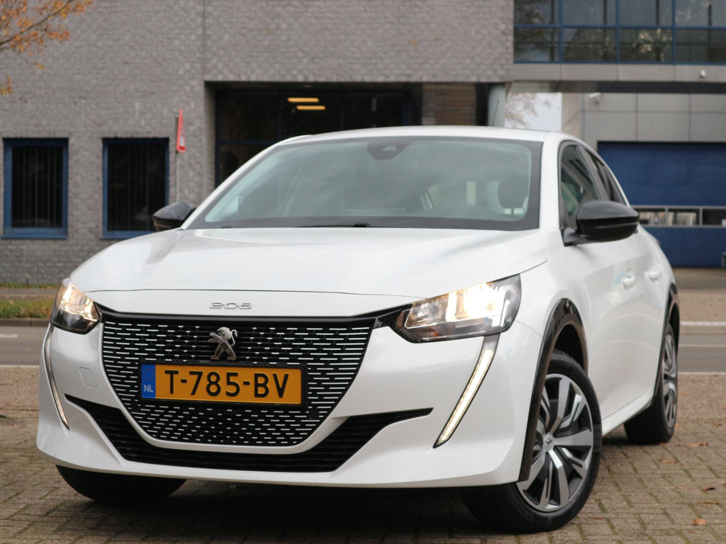 Peugeot e-208 (T785BV) met abonnement
