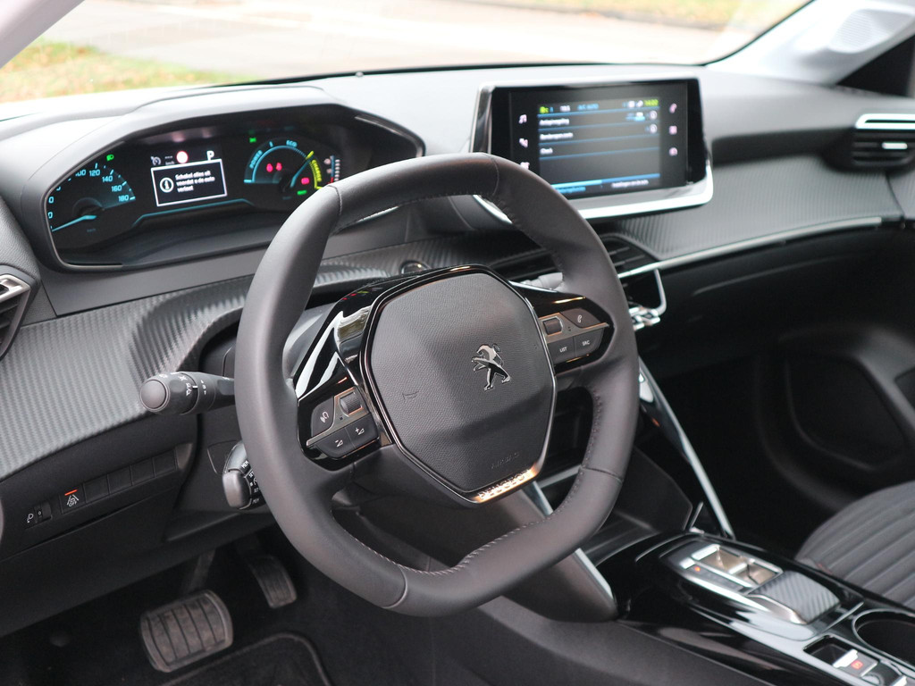 Peugeot e-208 (T785BV) met abonnement