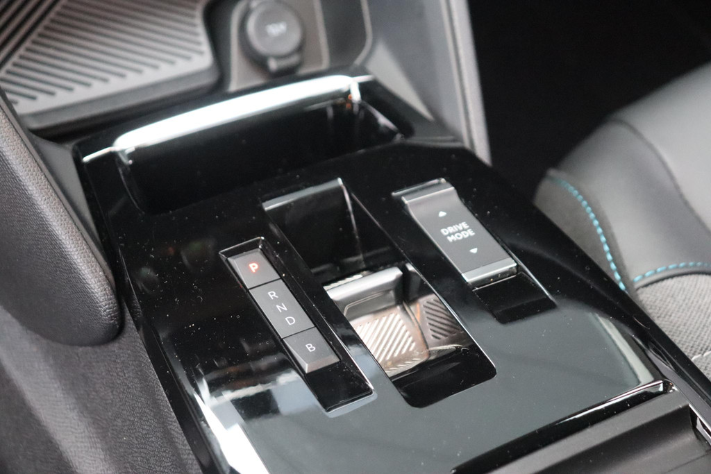 Citroën Ë-C4 (T793VP) met abonnement