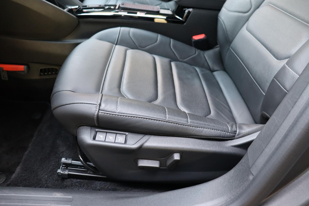 Citroën Ë-C4 (S468RL) met abonnement