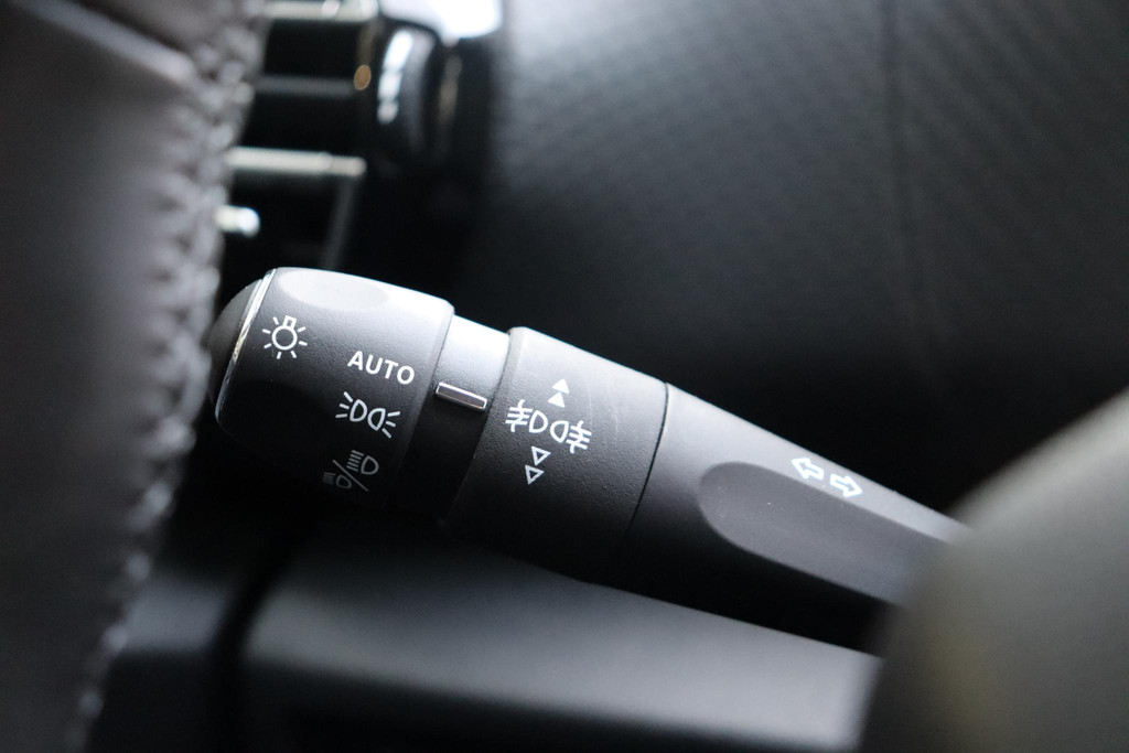 Citroën Ë-C4 (S468RL) met abonnement