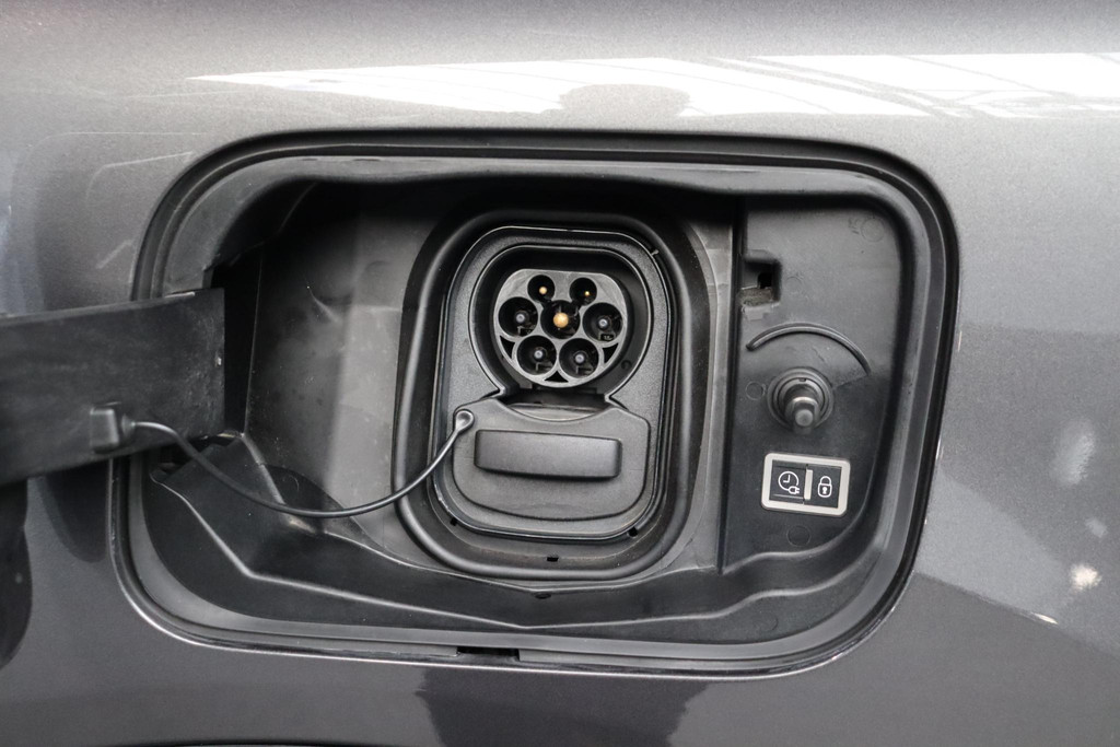 Citroën Ë-C4 (S468RL) met abonnement