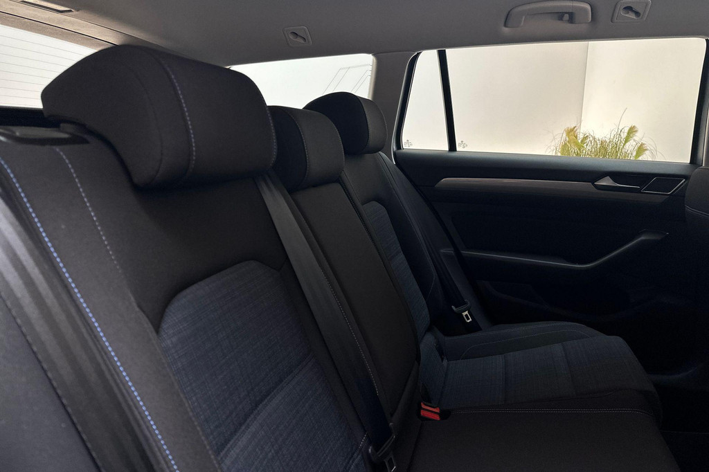 Volkswagen Passat (JHB62K) met abonnement