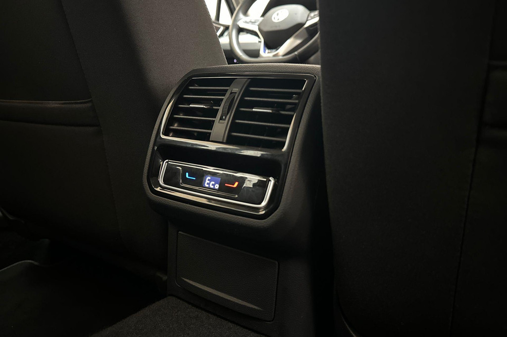 Volkswagen Passat (JHB62K) met abonnement