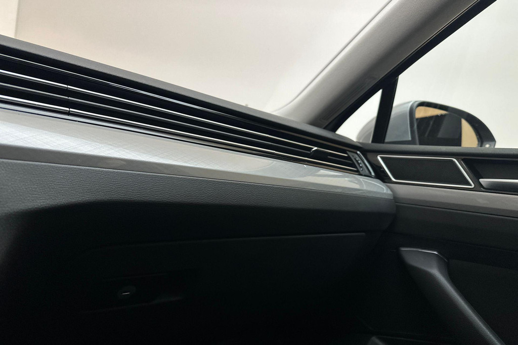 Volkswagen Passat (JHB62K) met abonnement