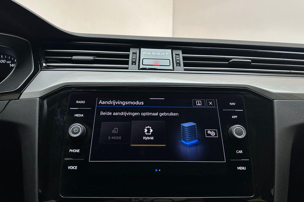 Volkswagen Passat (JHB62K) met abonnement