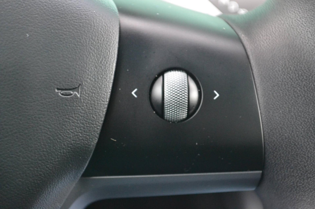 Tesla Model 3 AWD (K989FS) met abonnement