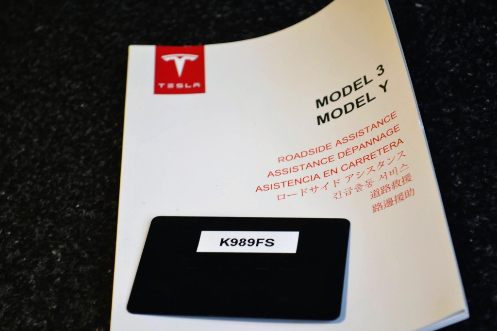 Tesla Model 3 AWD (K989FS) met abonnement