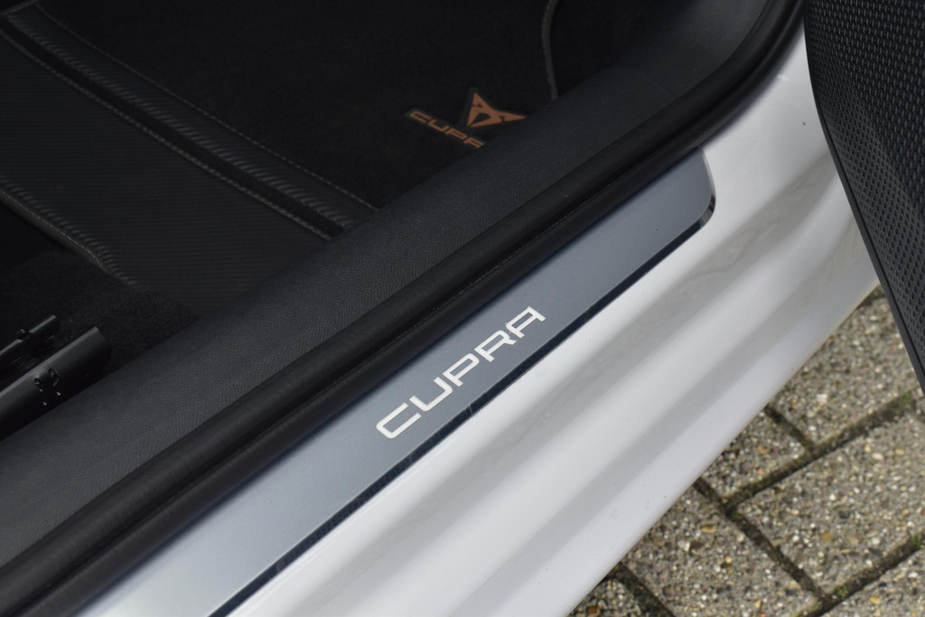 CUPRA Leon Sportstourer (JJR77K) met abonnement