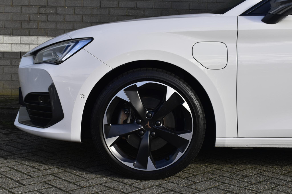 CUPRA Leon Sportstourer (JJR77K) met abonnement