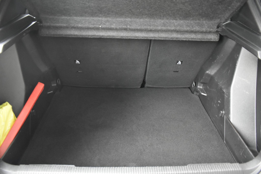 Peugeot 2008 (S745SX) met abonnement