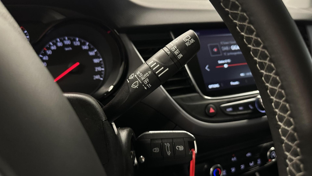 Opel Crossland X (J279PR) met abonnement