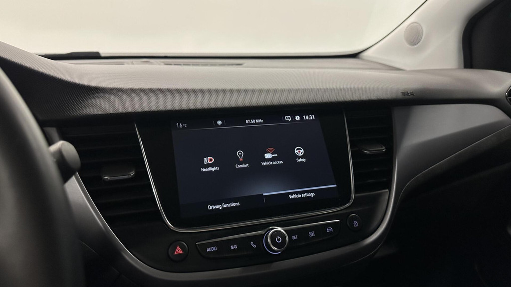 Opel Crossland X (J279PR) met abonnement