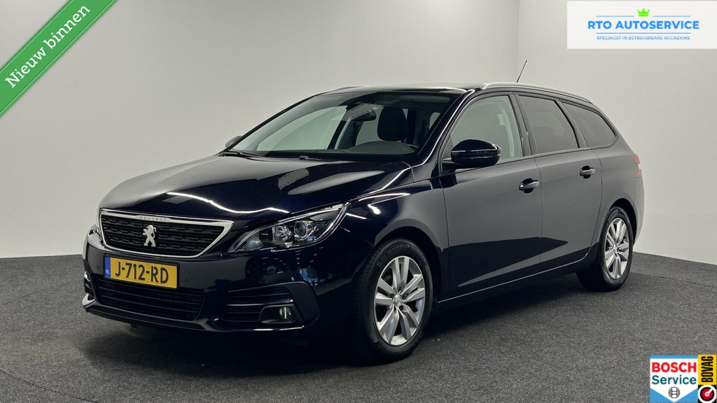 Peugeot 308 (J712RD) met abonnement