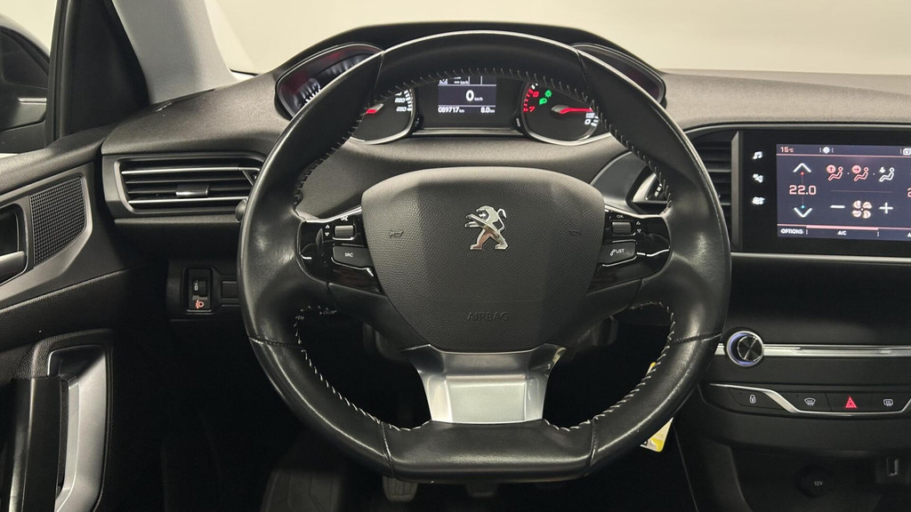 Peugeot 308 (J712RD) met abonnement
