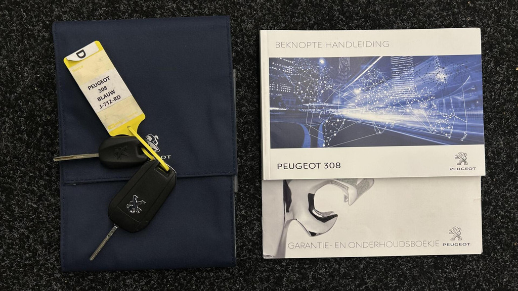 Peugeot 308 (J712RD) met abonnement