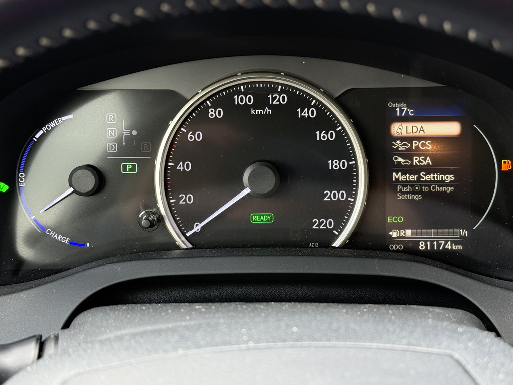 Lexus CT (J534VV) met abonnement