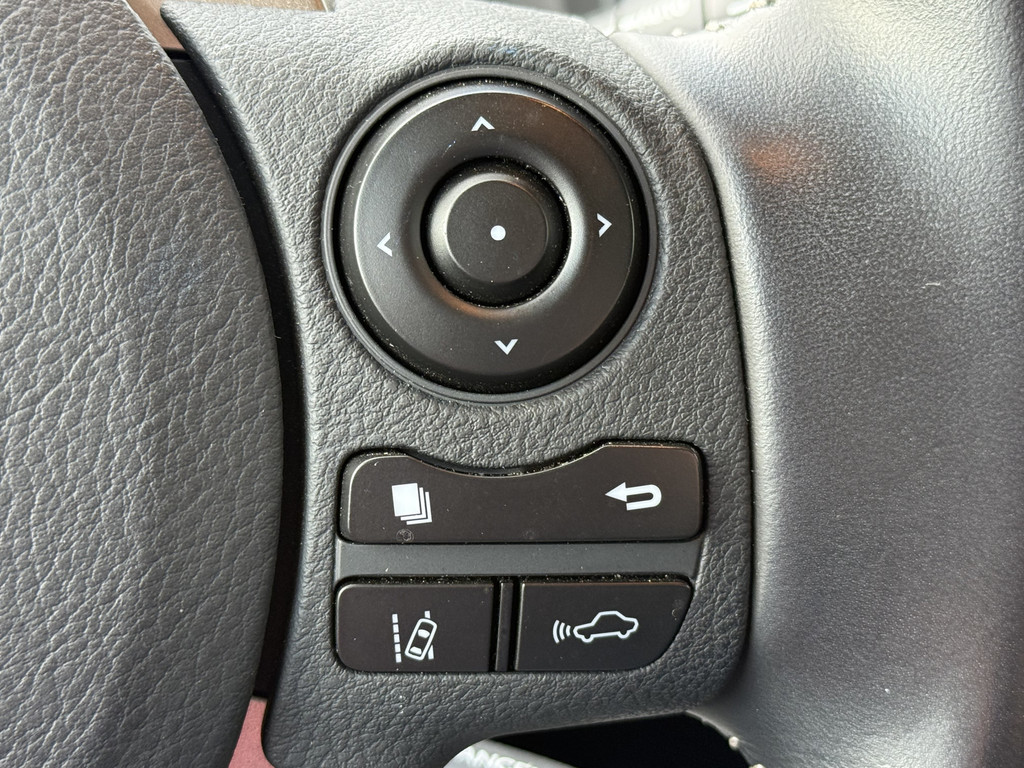 Lexus CT (J534VV) met abonnement