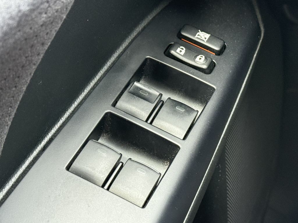 Lexus CT (J534VV) met abonnement