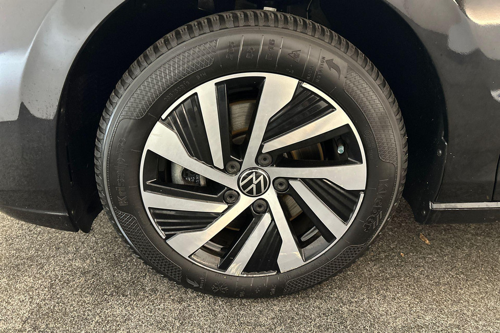 Volkswagen Golf (JHN16V) met abonnement