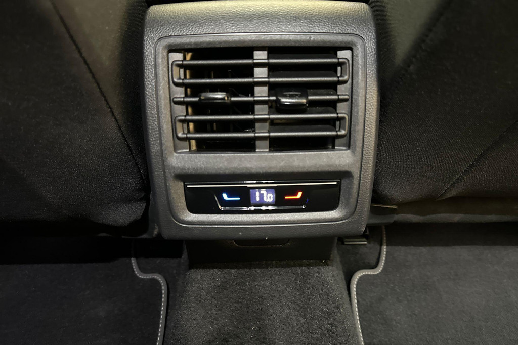 Volkswagen Golf (JHN16V) met abonnement