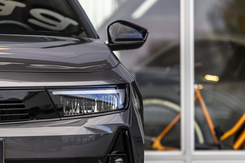 Opel Astra (GGS66X) met abonnement