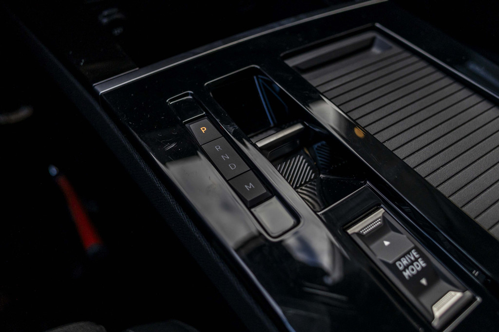 Opel Astra (GGS66X) met abonnement