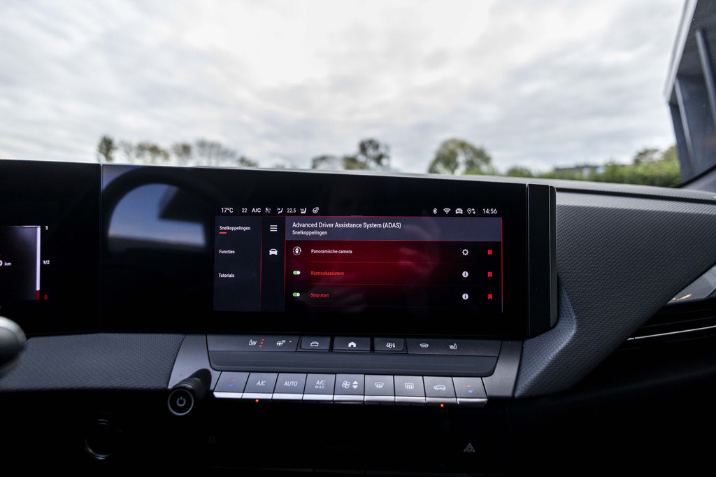 Opel Astra (GGS66X) met abonnement