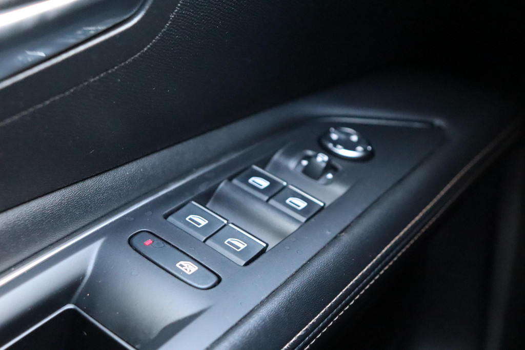 Peugeot 3008 (JJR05J) met abonnement