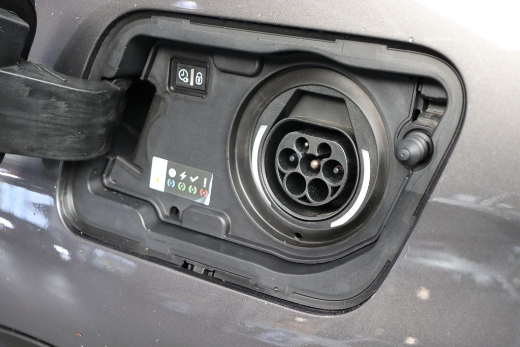 Peugeot 3008 (JJR05J) met abonnement