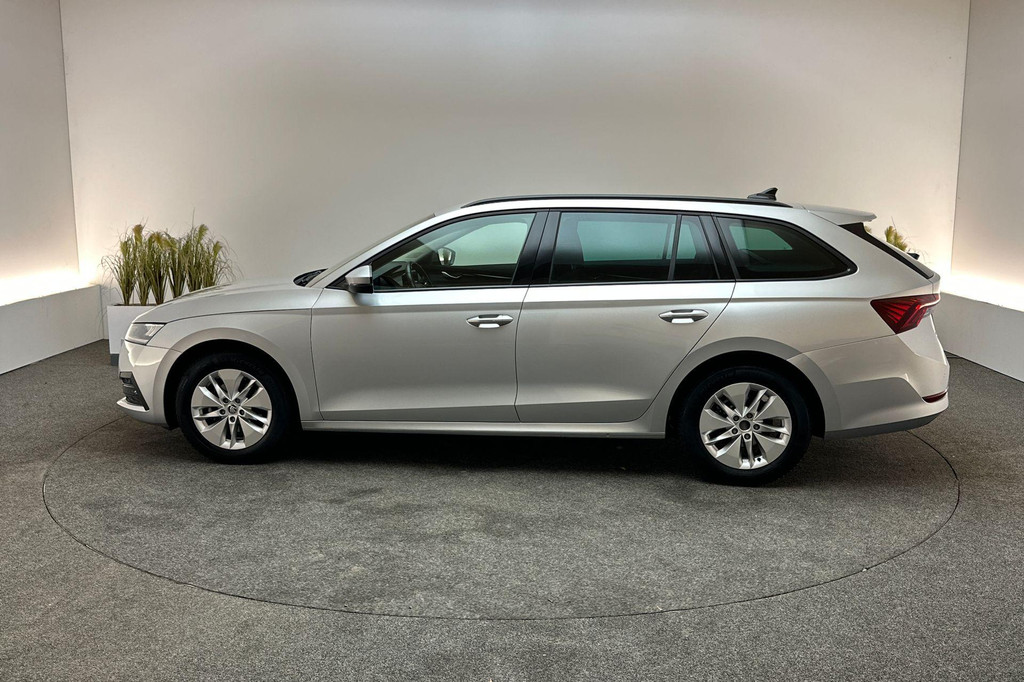ŠKODA Octavia (S355ZS) met abonnement