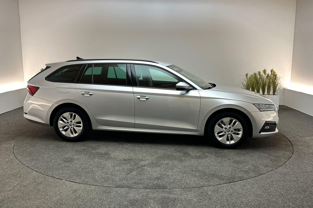 ŠKODA Octavia (S355ZS) met abonnement