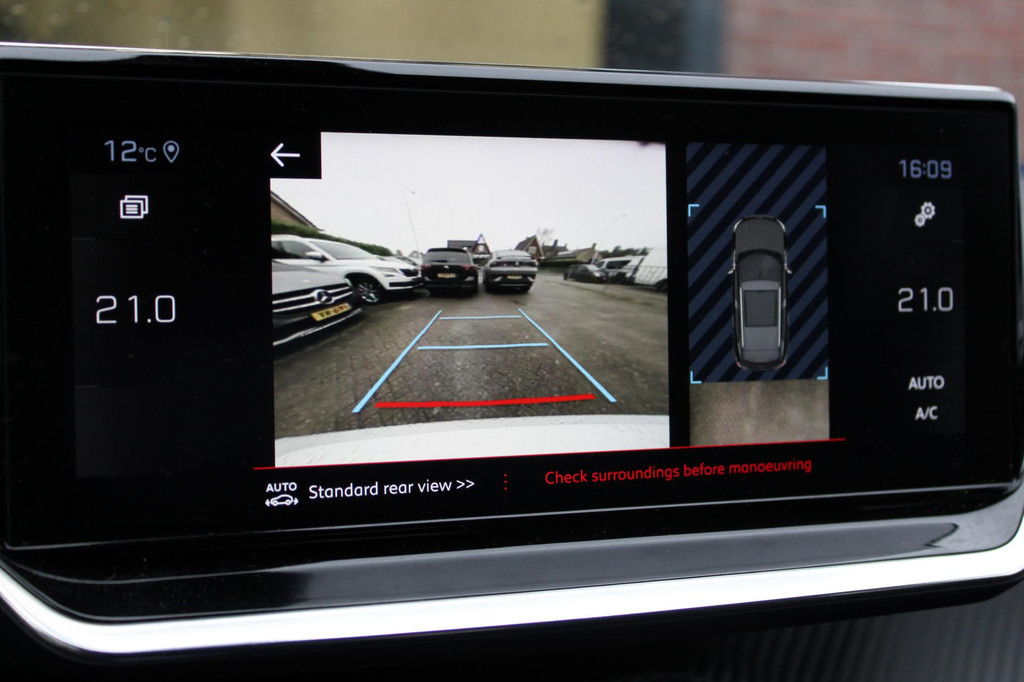 Peugeot 2008 (J457RT) met abonnement