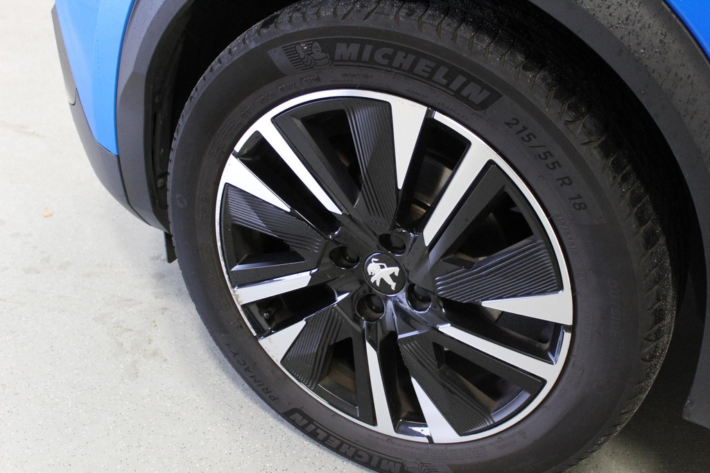 Peugeot 2008 (J457RT) met abonnement