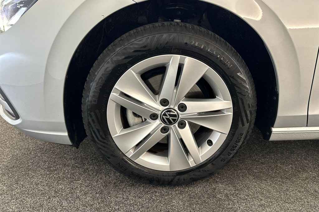 Volkswagen Golf (T963BT) met abonnement