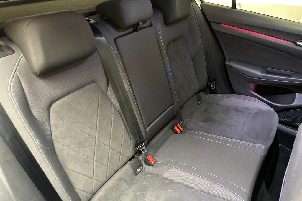 Volkswagen Golf (T963BT) met abonnement