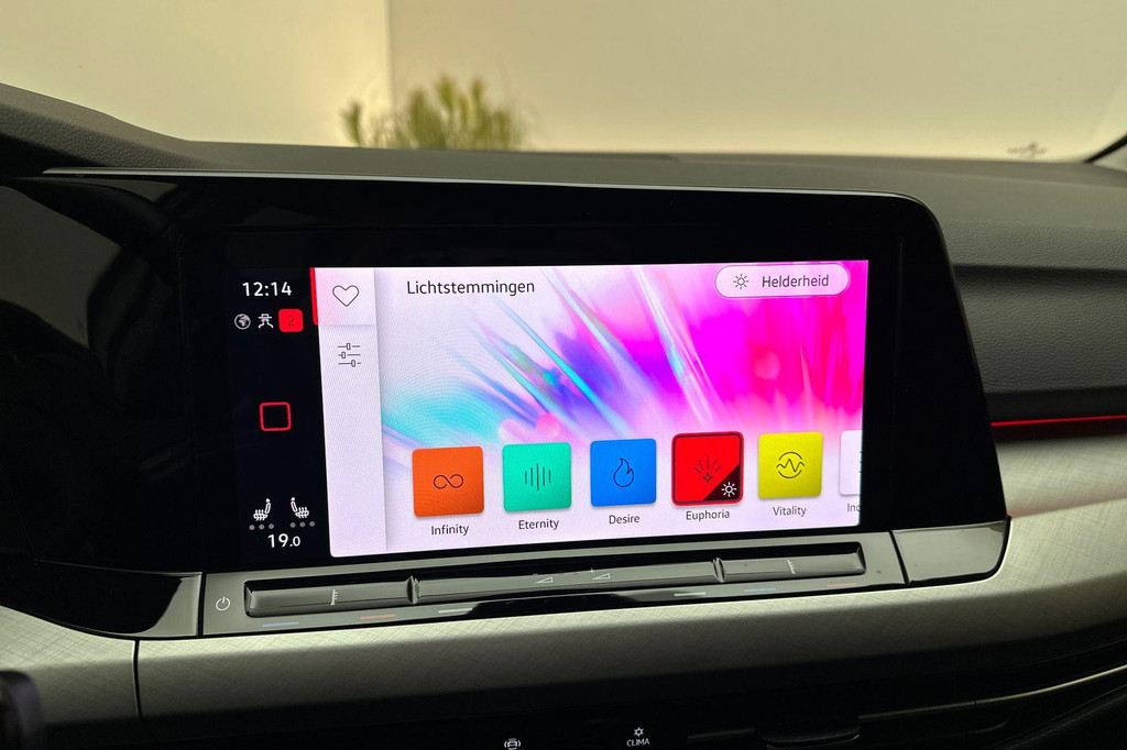 Volkswagen Golf (T963BT) met abonnement