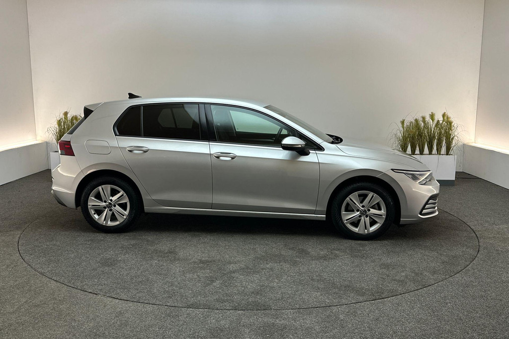 Volkswagen Golf (T963BT) met abonnement